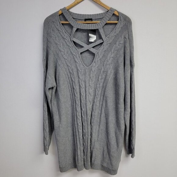 NWT Torrid Cable Knit Pullover Cage Neck Tunic Sweater Size 1X Grey Cutouts Sexy - Picture 1 of 10